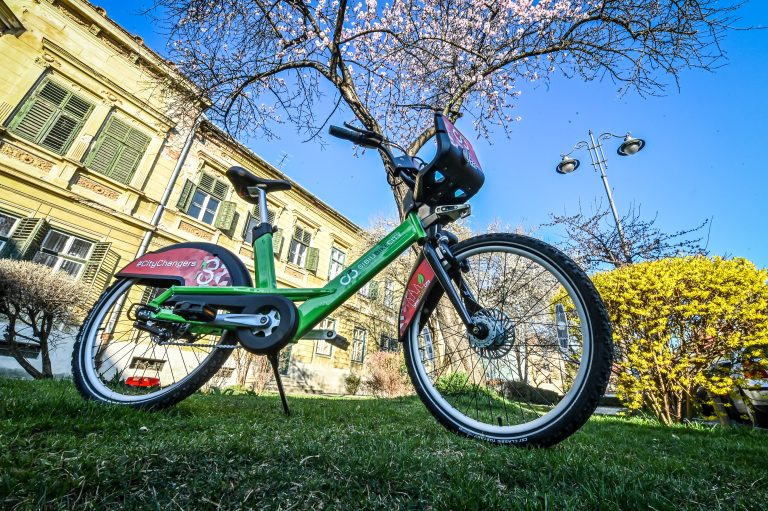 Abonament special pentru închirierea bicicletelor cu ocazia Festivalului Internațional de Teatru Sibiu