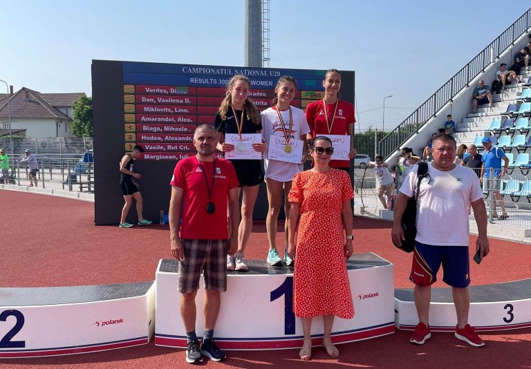FOTO: Medalii de argint pentru Iulia Mărginean și Alexandra Hudea la finala Campionatelor Naționale de Juniori