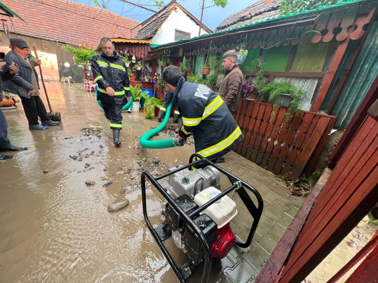 ALERTĂ METEO: Cod Portocaliu de fenomene meteo periculoase în 19 localități din județul Sibiu