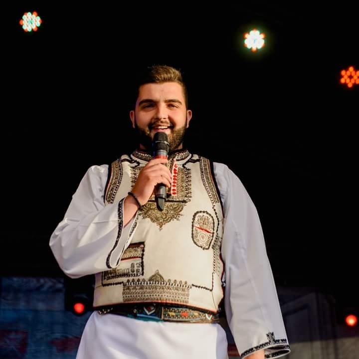 Profesorul Traian Stoiță: De luni voi reveni la catedră, pentru că mă interesează de mine și de elevii mei. Nu de cei care negociază pe spatele meu, pentru sacul lor!