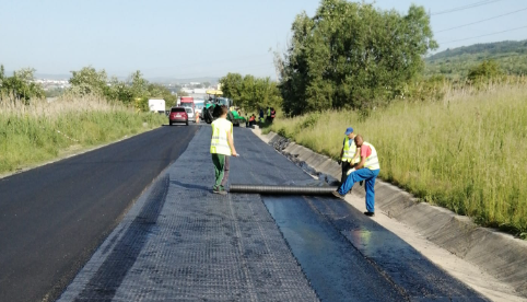 Se plombează mai multe drumuri din județul Sibiu în această săptămână