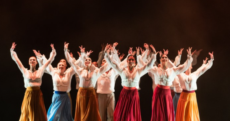 În numele bucuriei, în aer liber la FITS. Accesul publicului va fi gratuit