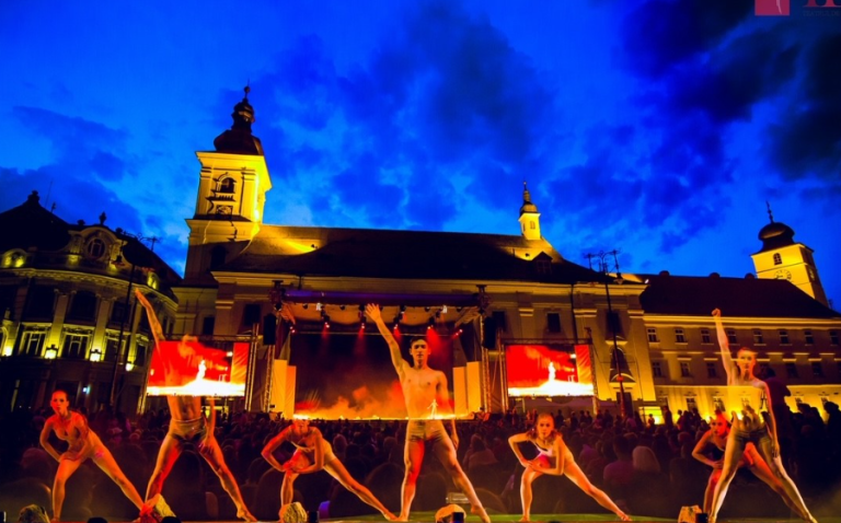 Teatrul de Balet Sibiu dansează în Piața Mare, după o pauză de trei an