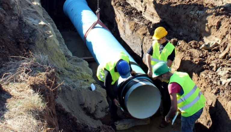 Lucrări de cuplare la rețeaua de apa potabilă a străzii Trifoiului din Șelimbăr