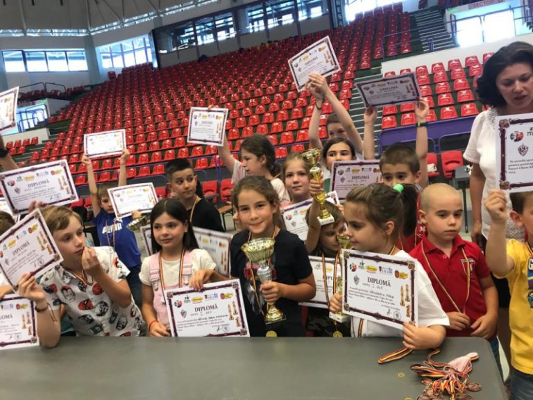 Concursul de șah „Cupa de Vară Smart Chess Sibiu”