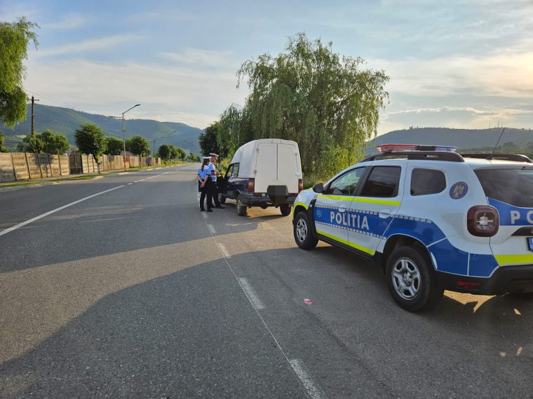 Sute de polițiști sibieni vor fi la datorie în vacanța de Sfântul Andrei și Ziua Națională