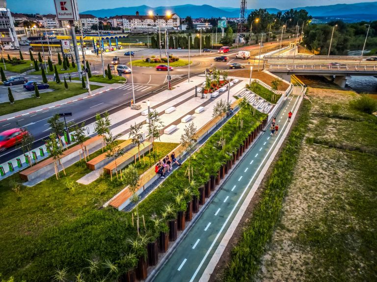 Încă 3 kilometri de pistă de biciclete și spații de recreere. A fost semnat un nou contract de finanțare. Termen de finalizare: octombrie 2028