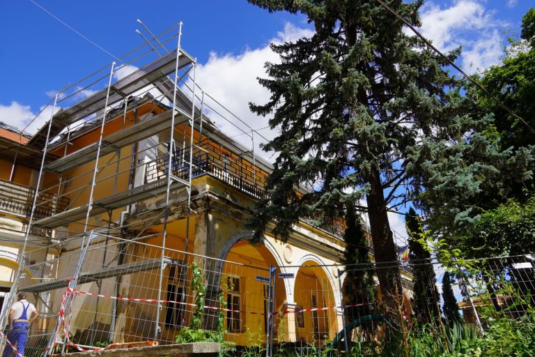 Centrul de plasament Prichindelul este în grafic
