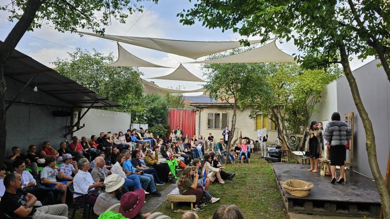 Festivalul 25 DE ORE DE TEATRU NON-STOP a ajuns la final. Proiectele BIS Teatru continuă