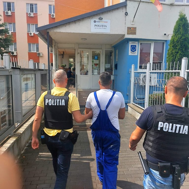 FOTO: Femeie tâlhărită în Sibiu. Agresorul a fost reținut