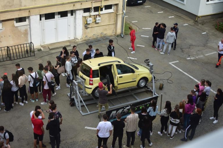 Proiectul Educațional în domeniul mobilității și siguranței în trafic pentru tineri – “MOBI” a ajuns la a patra activitate