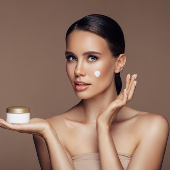 Top 10 cele mai bune creme antirid 2023