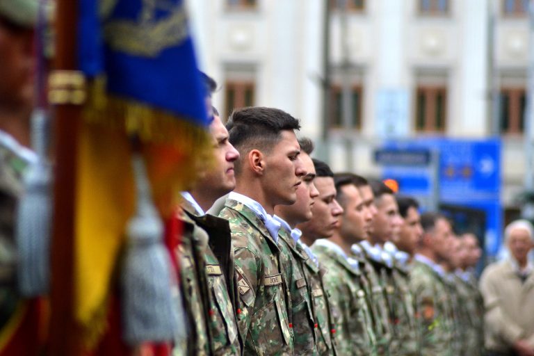Foto: Ziua Armatei Române, sărbătorită la Sibiu