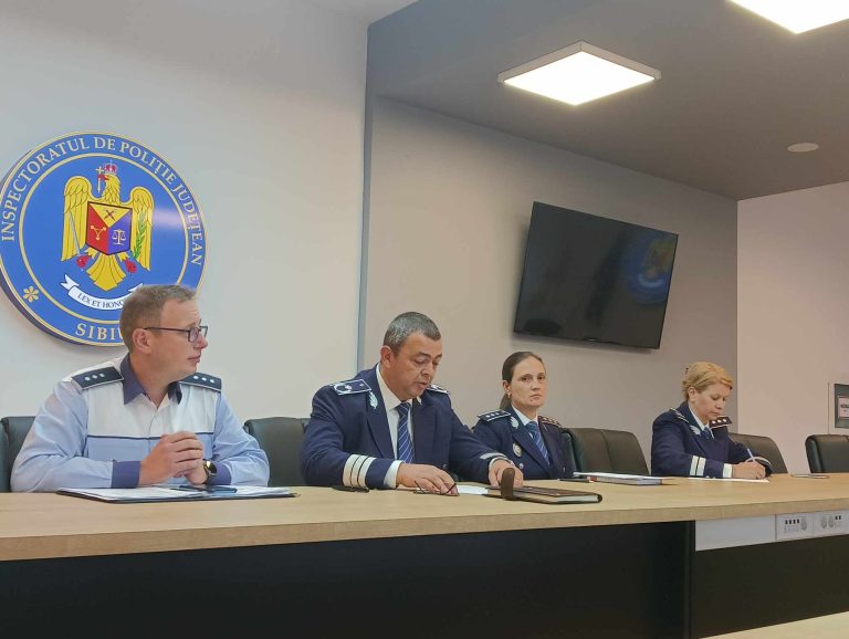 Polițiștii sibieni vor avea o relație mai strânsă cu elevii. Cristal, cel mai consumat drog în Sibiu