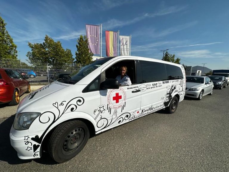 ”Microbuzul faptelor bune” al Crucii Roșii pornește la drum