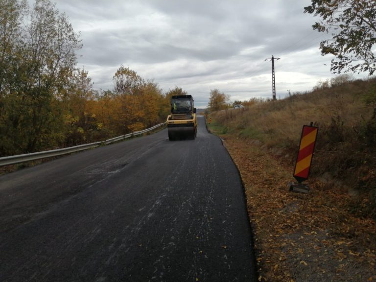 Ce drumuri județene intră în lucrări în această săptămână