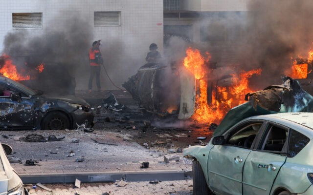 Zeci de medieșeni prinși de război în Israel