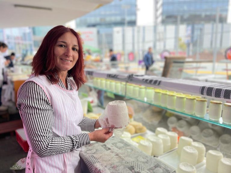 Telemeaua de capră din Târnava, sănătate curată: “Produsele pe care le facem sunt apreciate, iar asta ne dă putere să mergem mai departe!”