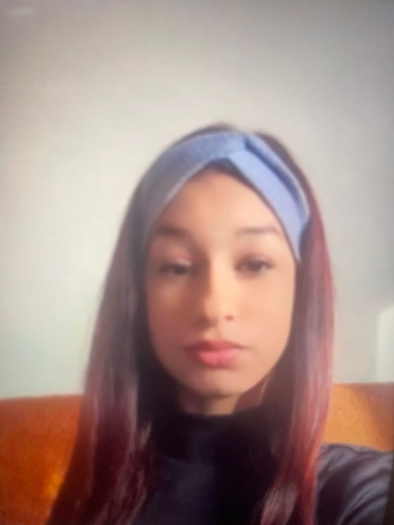 FOTO: Minoră de 13 de ani din Sibiu, dispărută de acasă