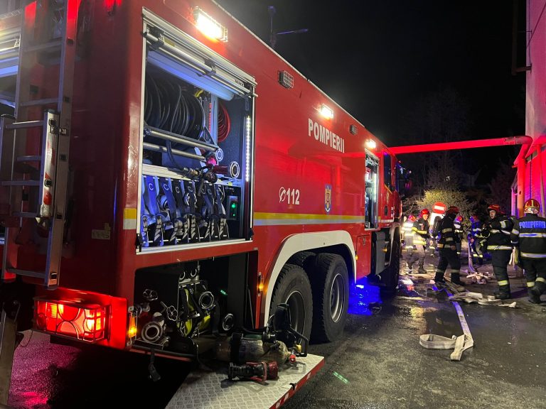 Incendiu la un depozit Sameday. Mii de colete au fost în pericol