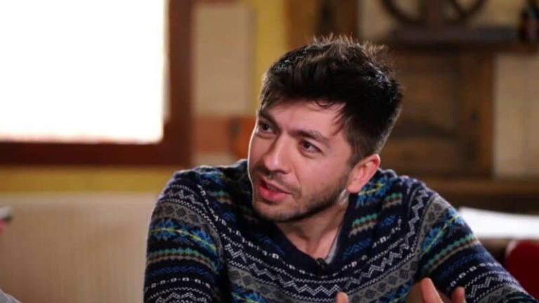 Mircea Bravo a intrat cu mașina într-un stâlp. Polițiștii l-au testat cu aparatele etilotest și DrugTest