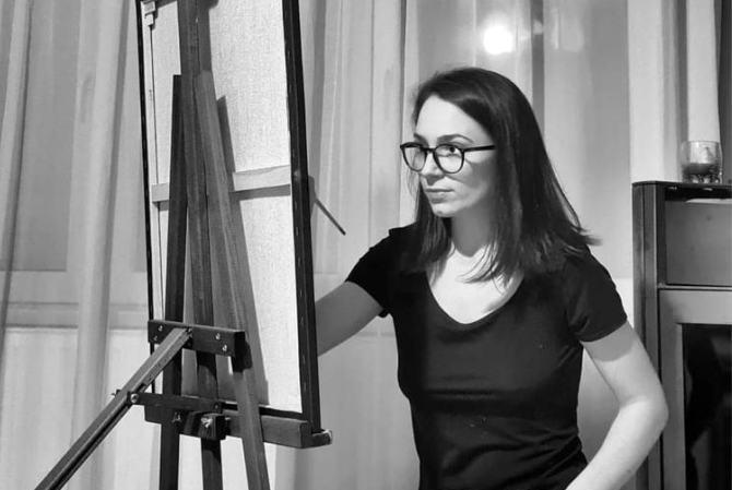 Ruxandra Tâmbu ne invită la expoziția de pictură „Feelings”