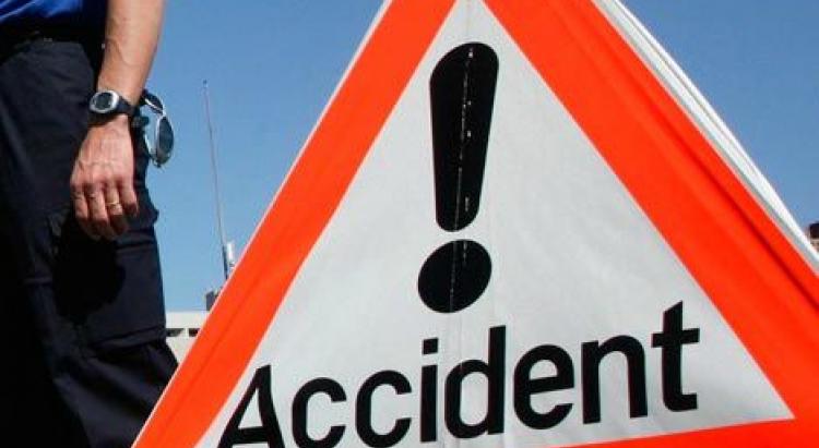 Motociclist rănit de un șofer care nu a acordat prioritate