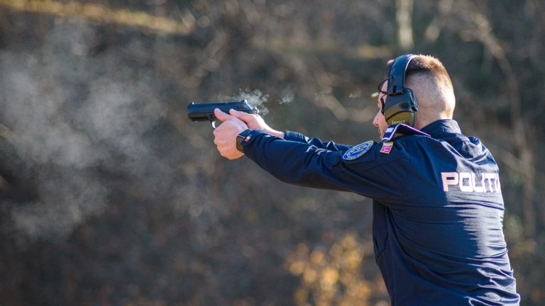 VIDEO: Cum se pregătesc tinerii polițiști sibieni