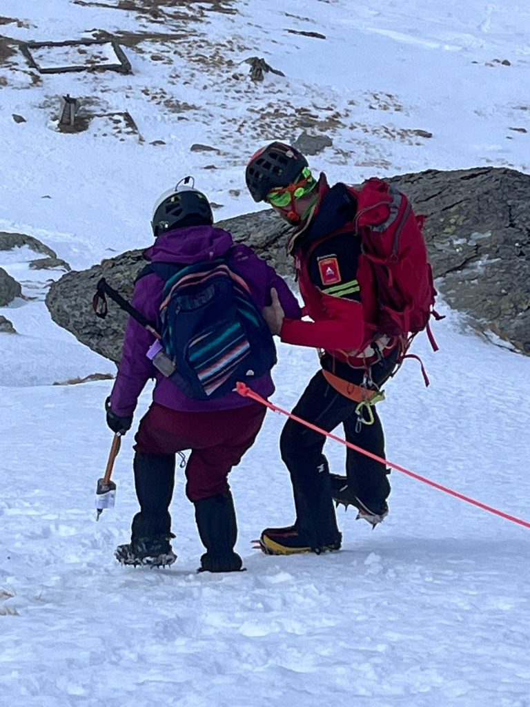 FOTO: Persoane rănite grav, salvate de salvamontiștii sibieni