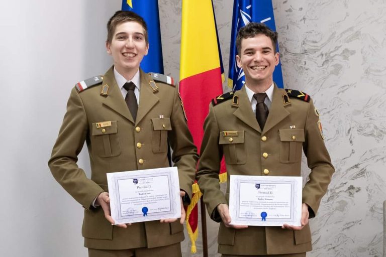 Studenții de la Academia Forțelor Terestre din Sibiu, premiați în Competiția de traduceri