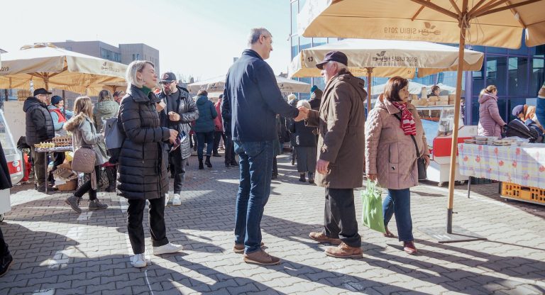 EDITORIAL. Dan Barna îi face anticampanie Ruxandrei Cibu Deaconu