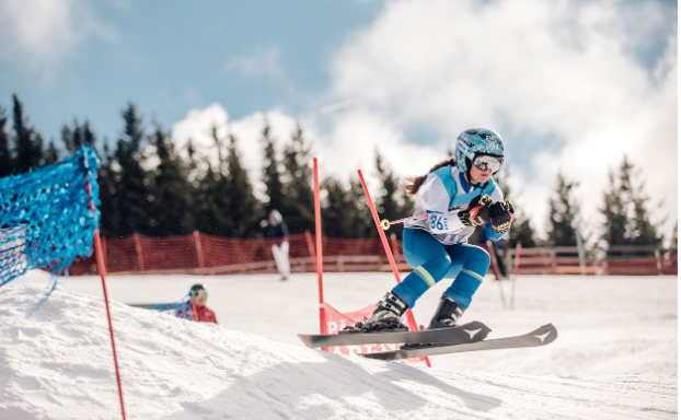 Păltiniș Arena deschide sezonul de schi cu noutăți și tarife noi