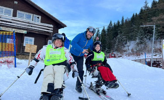 Tabere de schi pentru persoanele cu dizabilități la Păltiniș