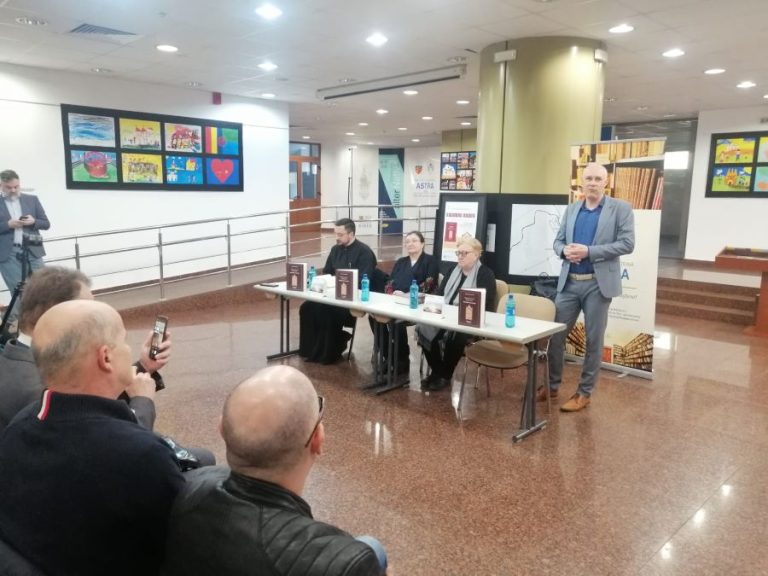 ”Tabloul apocaliptic” al vieții lui Gheorghe Lazăr surprins într-o carte