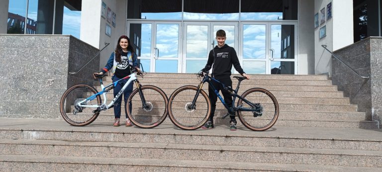 FOTO: Biciclete performante pentru cicliștii CSM Mediaș