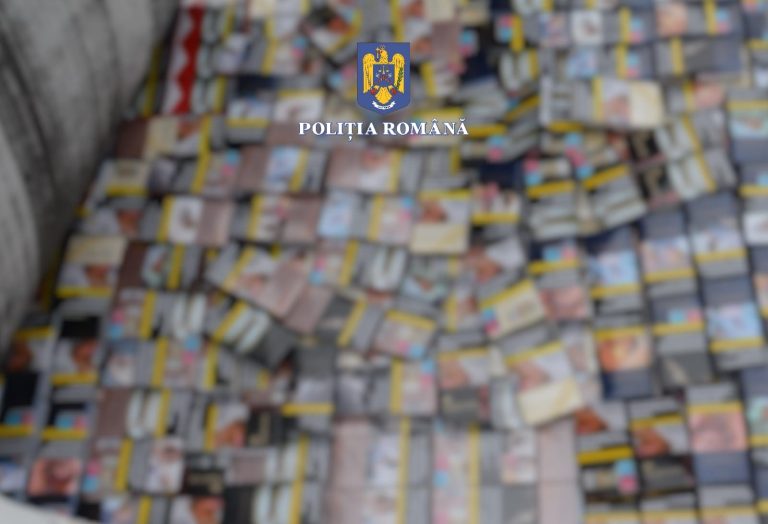 FOTO: Aproape 50.000 de țigări de contrabandă confiscate de polițiștii sibieni. Unde au fost ascunse