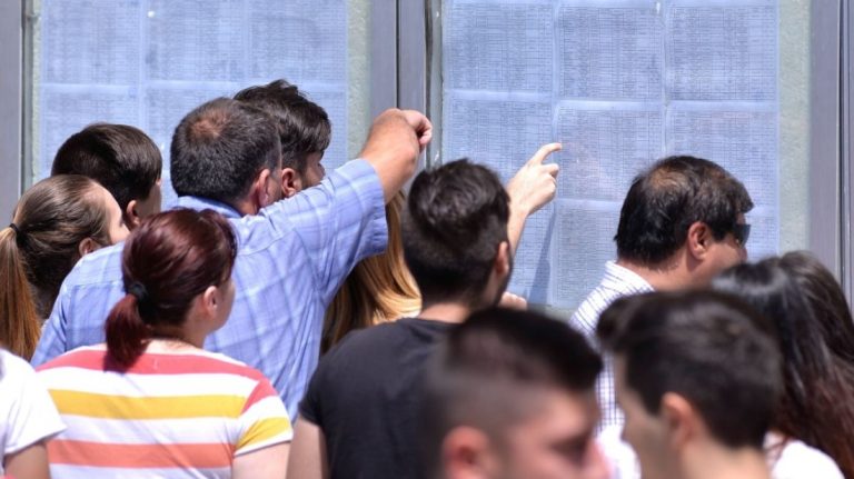 ULTIMA ORĂ: Se solicită desființarea examenului de Bacalaureat