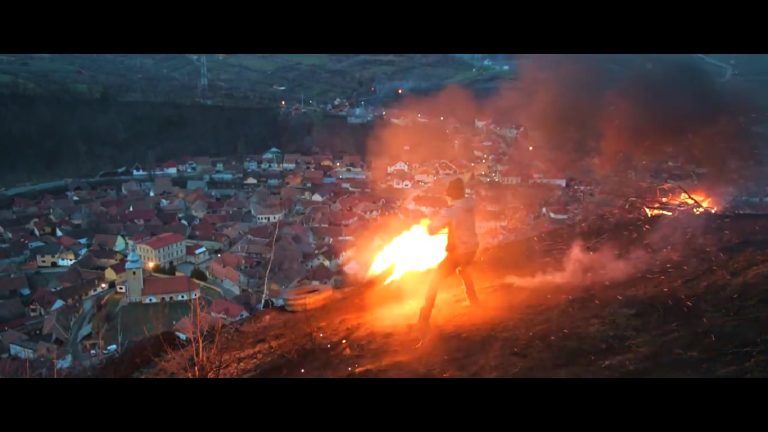 VIDEO: Mătăuzele aprind dealurile din Sadu