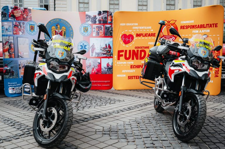 FOTO: Două motociclete SMURD au intrat în dotarea ISU Sibiu