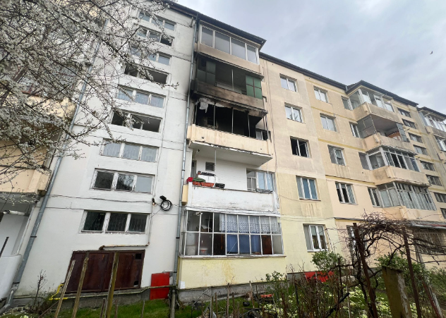 Incendiu la un apartament de pe strada Mirăslău