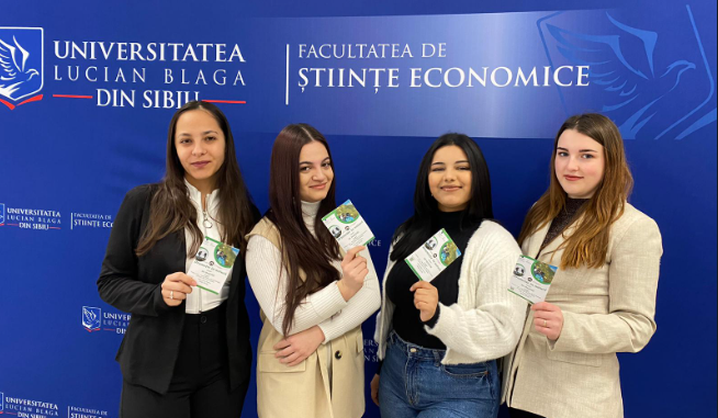 Patru studente promovează dragostea pentru munte