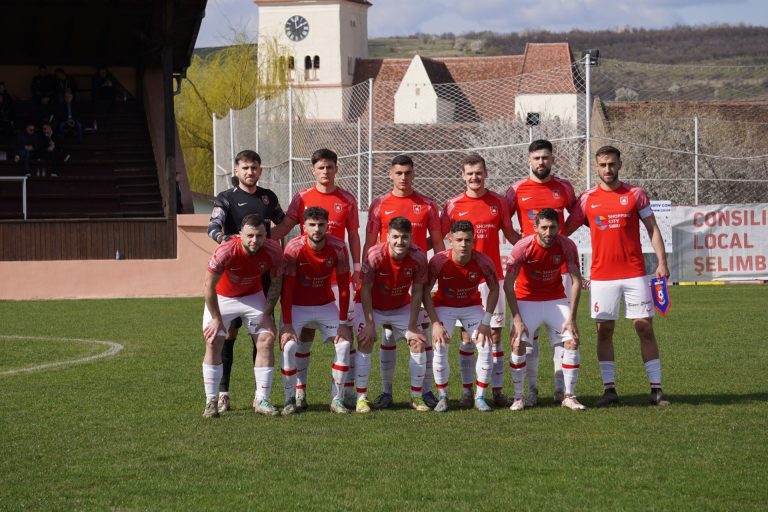 CSC 1599 Șelimbăr face istorie în fotbalul sibian. Este lider în Liga 2 înainte de play-off