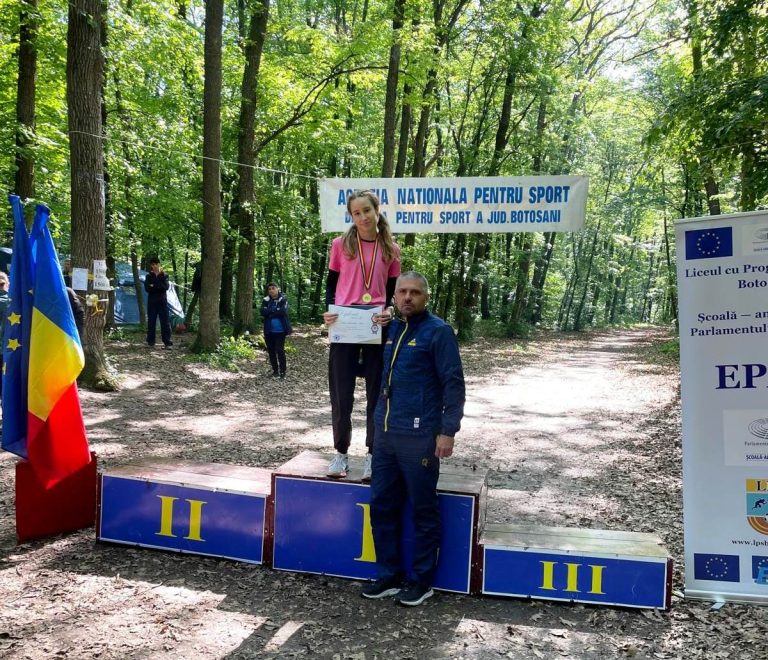 FOTO: Medieșeanca Alexandra Hudea, cea mai bună alergătoare din țară la ONSȘ