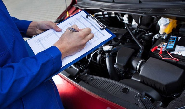 Se pregătește o taxă de poluare uriașă pentru autoturismele vechi