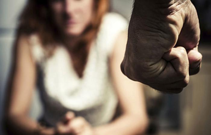 Femei bătute de parteneri sau soți, în weekend, în județul Sibiu