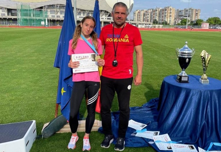 FOTO: Medieșeanca Alexandra Hudea s-a calificat la Mondialele de Ateltism din Peru