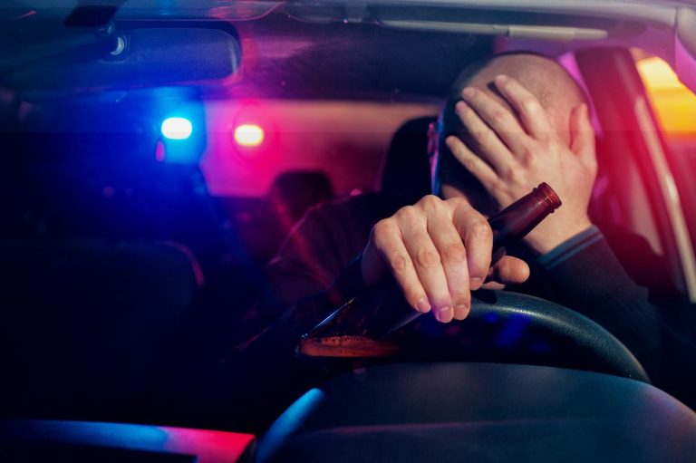 Polițist sibian de la Investigații Criminale, descoperit băut la volan