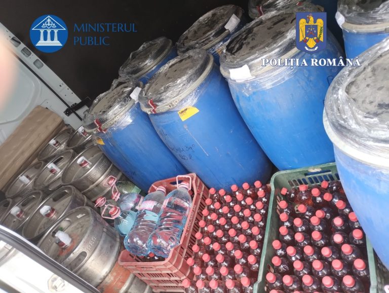 FOTO/VIDEO: Evaziune fiscală în Sibiu și Slimnic. Polițiștii au confiscat 1.500 de litri de alcool