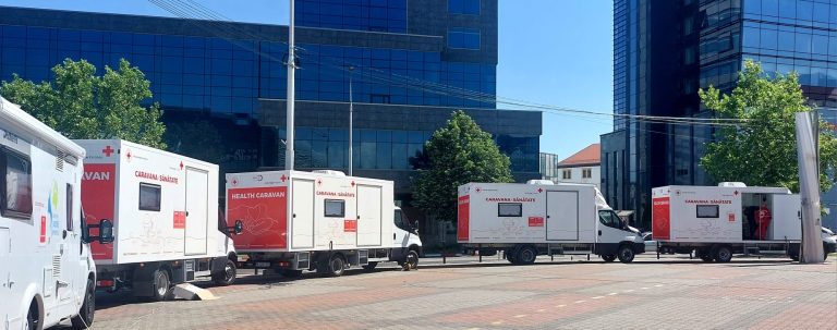 FOTO: Proiectul Caravana de Sănătate a ajuns și la Sibiu