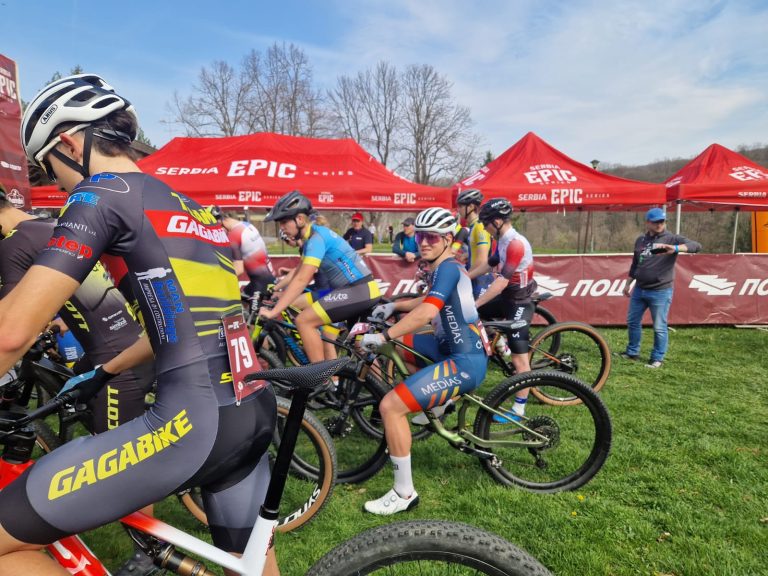 FOTO: Doi cicliști din Mediaș au fost convocați la lotul național